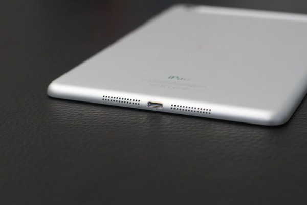 Đập hộp iPad mini 4G tại H&agrave; Nội, gi&aacute; 14,5 triệu đồng 6