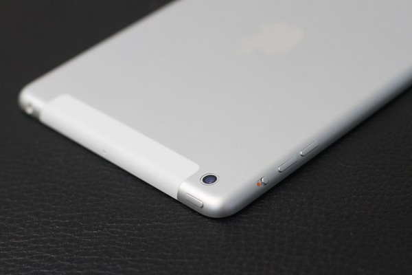 Đập hộp iPad mini 4G tại H&agrave; Nội, gi&aacute; 14,5 triệu đồng 8
