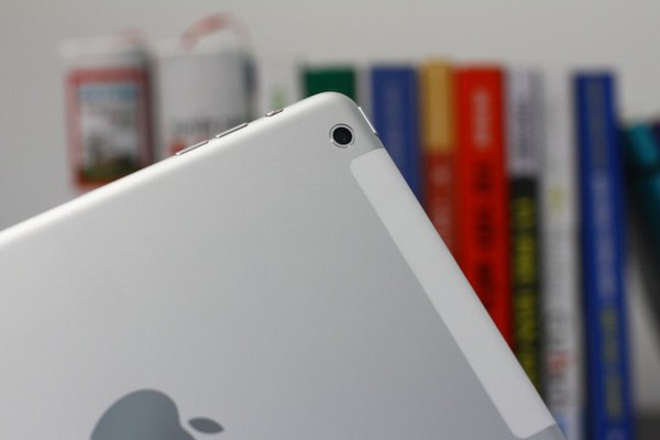 Đập hộp iPad mini 4G tại H&agrave; Nội, gi&aacute; 14,5 triệu đồng 10