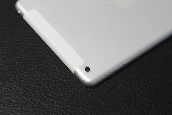 Đập hộp iPad mini 4G tại H&agrave; Nội, gi&aacute; 14,5 triệu đồng 11