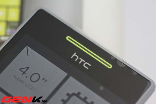 Đập hộp HTC 8S chính hãng tại Việt Nam 23