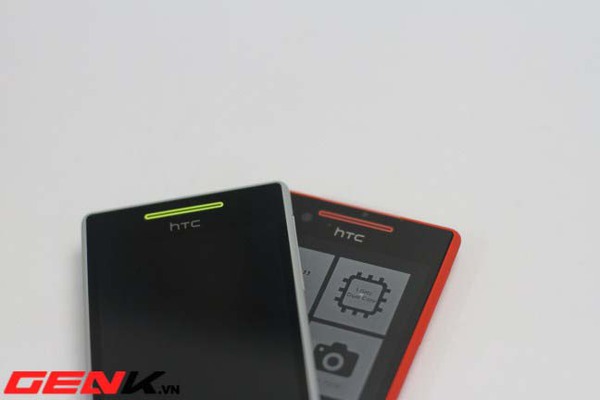Đập hộp HTC 8S chính hãng tại Việt Nam 18
