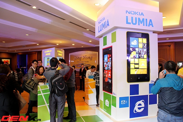 Nokia ra mắt bộ ba smartphone Lumia tại Hà Nội 1