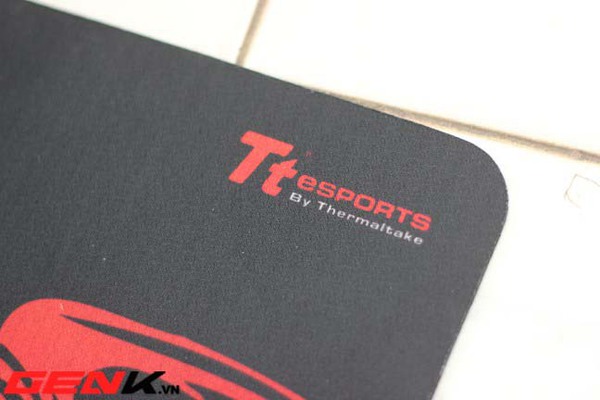 Tổng quan về mousepad Thermaltake Ttesports: Cho gamer hay di chuyển 11