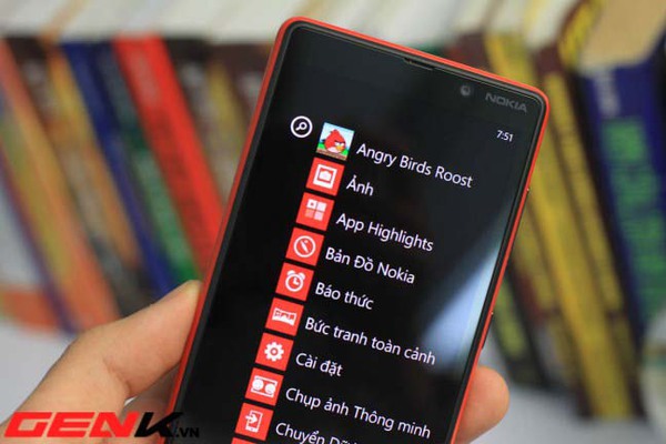 Đập hộp Nokia Lumia 820 chính hãng tại Việt Nam giá 11 triệu đồng 7