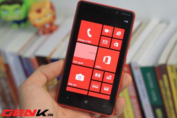 Đập hộp Nokia Lumia 820 chính hãng tại Việt Nam giá 11 triệu đồng 18