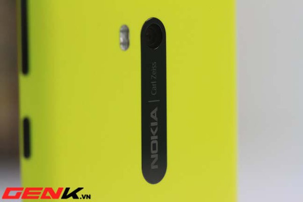  Nokia bắt đầu bán Lumia 920 tại Việt Nam: Màu sắc bắt mắt, giá 14 triệu đồng 9