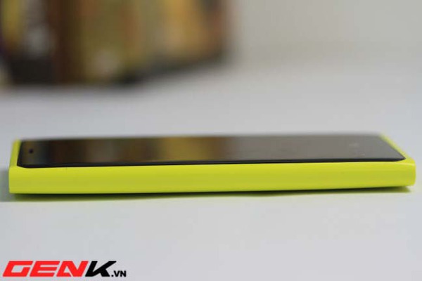  Nokia bắt đầu bán Lumia 920 tại Việt Nam: Màu sắc bắt mắt, giá 14 triệu đồng 11
