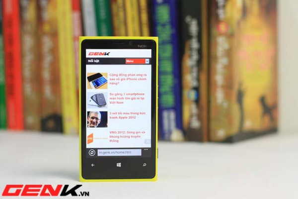  Nokia bắt đầu bán Lumia 920 tại Việt Nam: Màu sắc bắt mắt, giá 14 triệu đồng 13