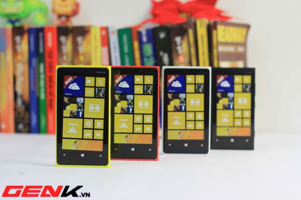  Nokia bắt đầu bán Lumia 920 tại Việt Nam: Màu sắc bắt mắt, giá 14 triệu đồng 25