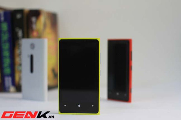  Nokia bắt đầu bán Lumia 920 tại Việt Nam: Màu sắc bắt mắt, giá 14 triệu đồng 20