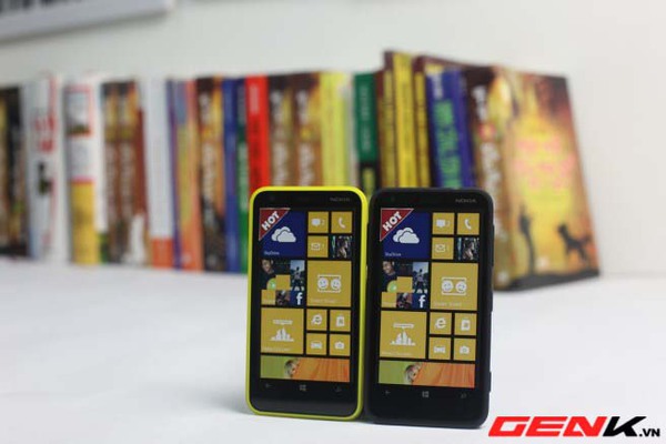 Đập hộp Nokia Lumia 620 chính hãng tại Việt Nam: Nhỏ gọn, giá 5,5 triệu đồng 1