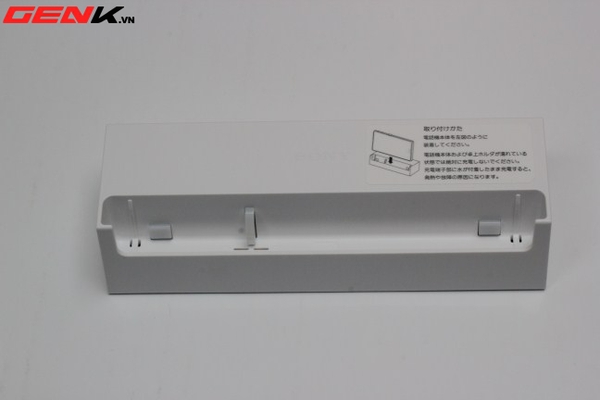 Cảm nhận Sony Xperia Z đầu tiên về VN: Thiết kế đẹp, cảm giác cầm chưa tốt 12
