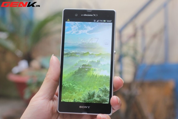Cảm nhận Sony Xperia Z đầu tiên về VN: Thiết kế đẹp, cảm giác cầm chưa tốt 26