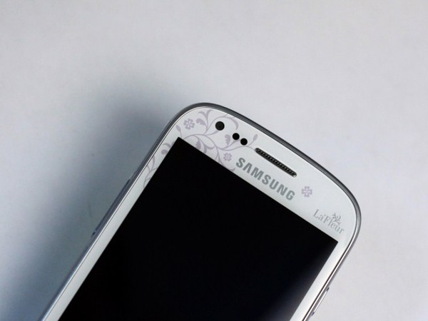 Đập hộp Galaxy SIII mini LaFleur - Điện thoại hợp tặng bạn gái 6 Đập hộp Galaxy SIII mini LaFleur - Điện thoại hợp tặng bạn gái 6