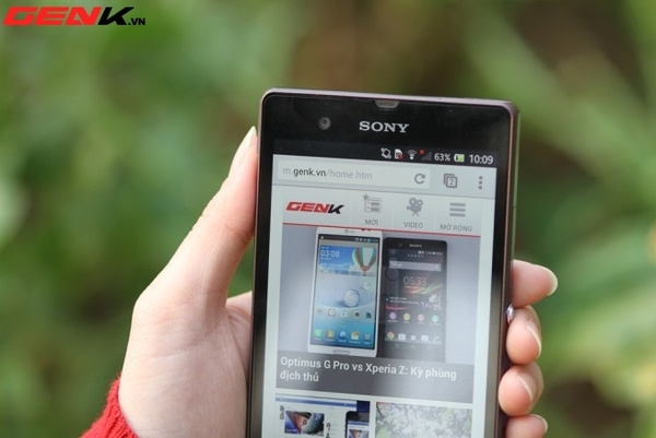 Đập hộp Sony Xperia Z bản màu tím tại Việt Nam 11