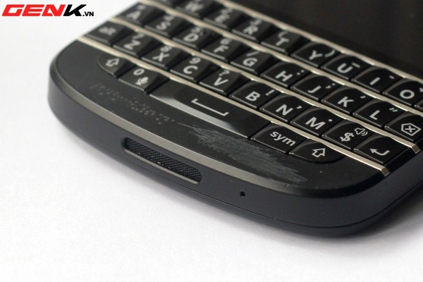 BlackBerry Q10 về Việt Nam: Màn hình vuông, bàn phím lớn nhất từ trước tới nay 14