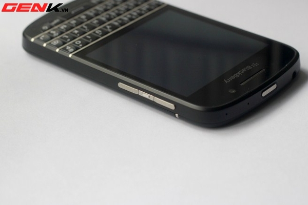 BlackBerry Q10 về Việt Nam: Màn hình vuông, bàn phím lớn nhất từ trước tới nay 15