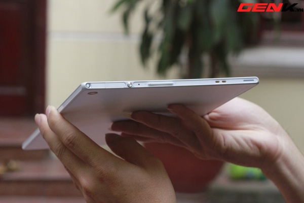 Đập hộp Sony Xperia Tablet Z phiên bản SO-03E tại Hà Nội 12