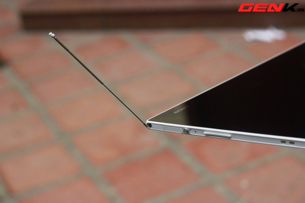 Đập hộp Sony Xperia Tablet Z phiên bản SO-03E tại Hà Nội 2