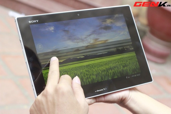 Đập hộp Sony Xperia Tablet Z phiên bản SO-03E tại Hà Nội 14