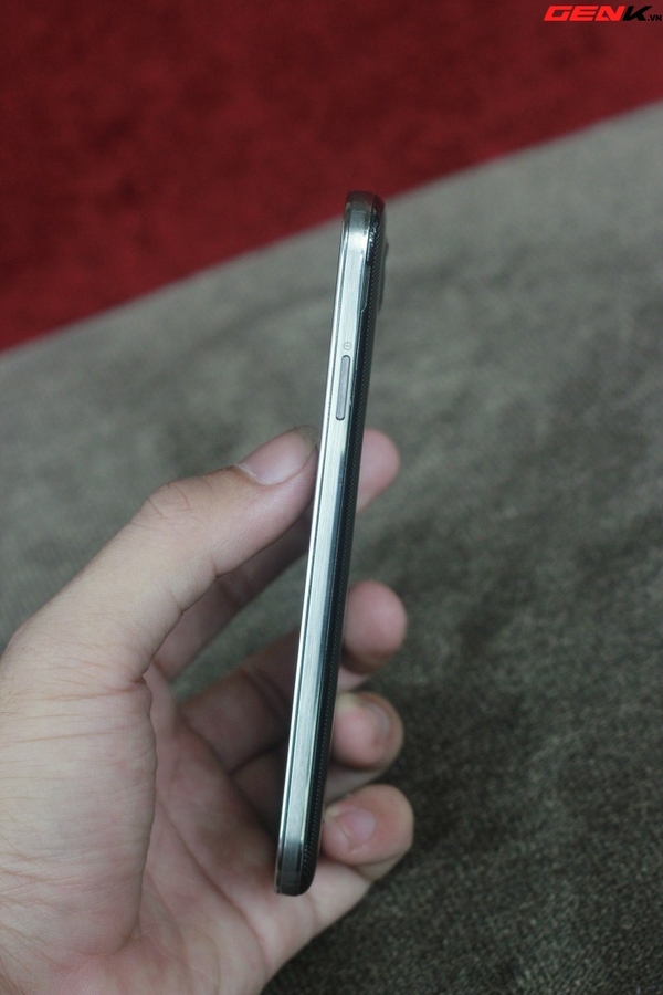 Samsung Galaxy S4 phiên bản Octa: Đẹp và sang trọng hơn S3, sắp bán tại Việt Nam 22