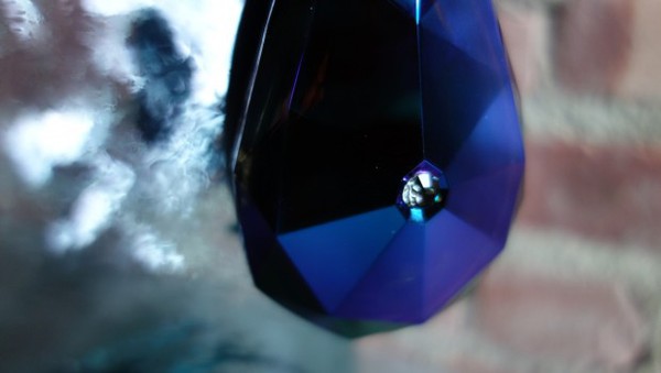 Monster Diamond Tears Edge: Tai nghe mang phong cách "kim cương" 1