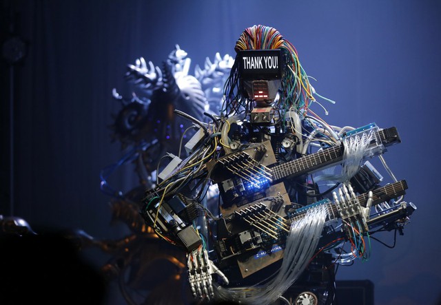 Ảnh chụp c&aacute;c th&agrave;nh vi&ecirc;n của ban nhạc rock 