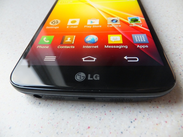 Ăn theo trào lưu, LG G2 sắp có phiên bản mini