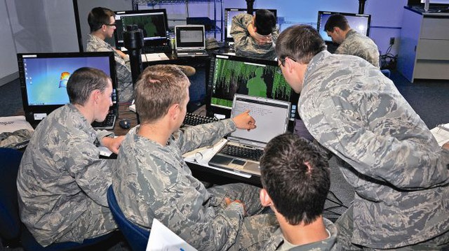 Nga bắt đầu để ý đến chiến tranh mạng Cyberwar