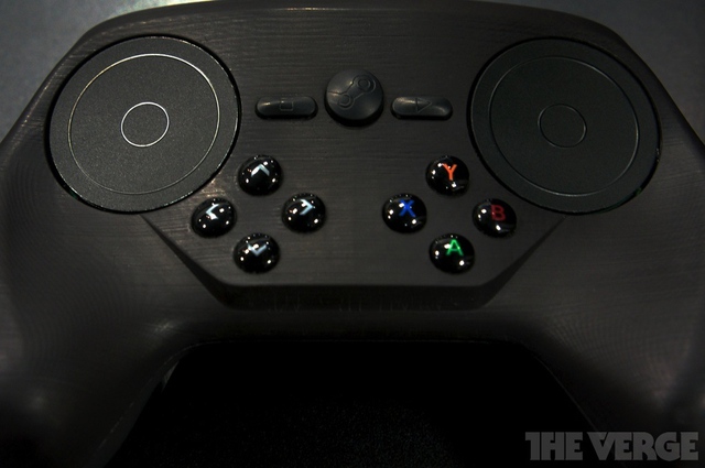 Cận cảnh tay cầm Steam Controller phiên bản mới của Valve
