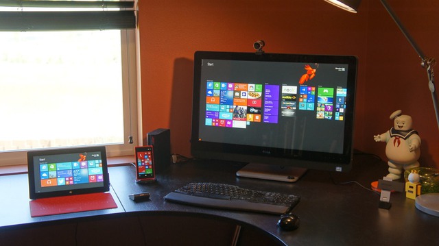 Bản Update 1 cho Windows 8.1 sẽ cải tiến trải nghiệm người dùng cho PC truyền thống với bàn phím và con chuột. 