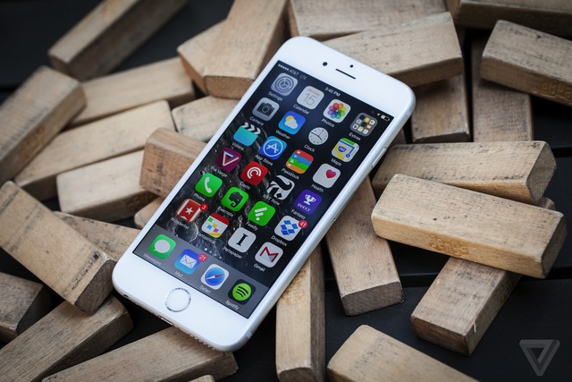 Báo chí công nghệ thế giới nói gì về iPhone 6 và iPhone 6 Plus?