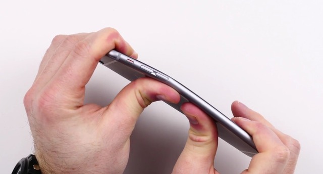 Apple iPhone 6 Plus và câu chuyện "bỗng dưng" bị cong
