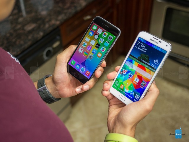 iPhone 6 và Galaxy S5: ai là tay đua đích thực?