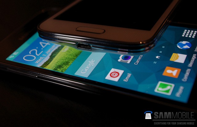 Tiếp tục rò rỉ ảnh thực tế của Galaxy S5 Mini trước ngày ra mắt