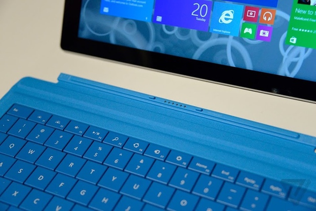 Microsoft Surface Pro 3 đọ cấu hình cùng Galaxy NotePro 12.2 và iPad Air