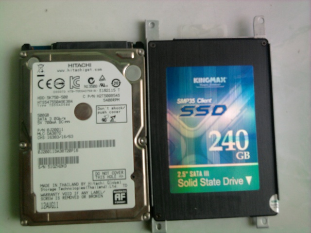 HDD Hitachi 500GB SATA2 5400rpm vs SSD Kingmax SMP35 Client 240GB. 