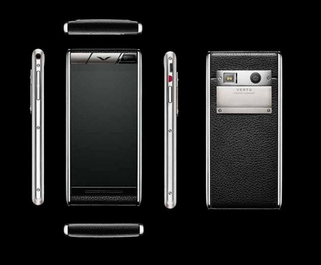Vertu ra mắt smartphone cao cấp chạy Android