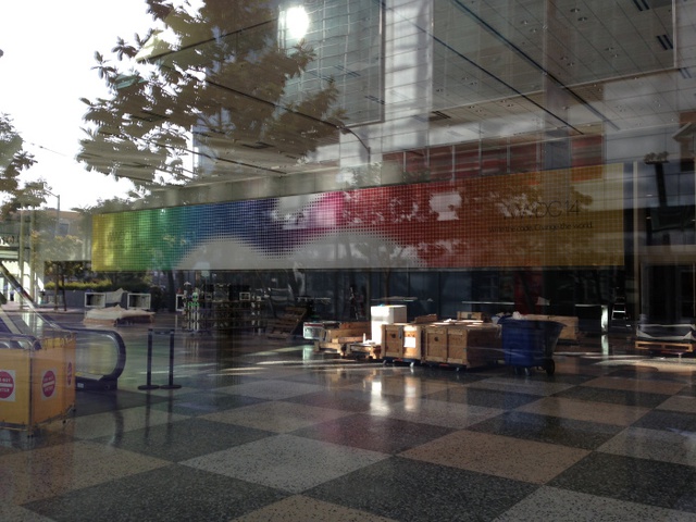 Quang cảnh đầy màu sắc trước thềm WWDC 2014