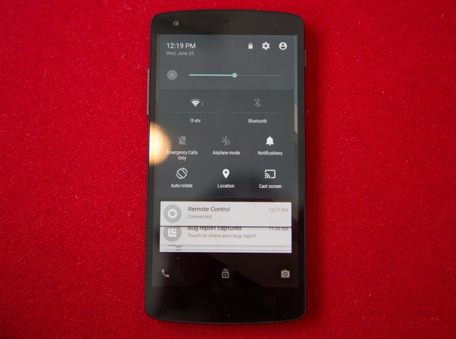 Giao diện bảng Notification trong Android L.