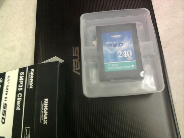 SSD Kingmax SMP35 Client 240GB và laptop ASUS K43SJ