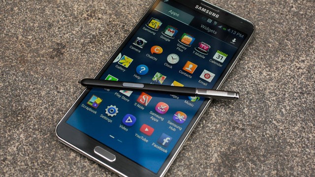 http://cnet3.cbsistatic.com/hub/i/r/2013/09/27/b291030e-84b8-11e3-beb9-14feb5ca9861/thumbnail/770x433/76ce1975c6a826f4ca2cd52258ed24bd/Samsung_Galaxy_Note_3_35827011_33.jpg http://cnet3.cbsistatic.com/hub/i/r/2013/09/27/b291030e-84b8-11e3-beb9-14feb5ca9861/thumbnail/770x433/76ce1975c6a826f4ca2cd52258ed24bd/Samsung_Galaxy_Note_3_35827011_33.jpg