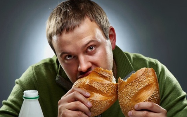 
Bạn có tin uống nhiều kháng sinh có thể dẫn đến ăn bánh mỳ cũng sẽ bị say rượu?
