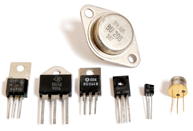 Phát minh từ quá khứ hồi sinh: đèn điện tử chân không lại có khả năng thay thế các transistor hiện tại - Ảnh 1.