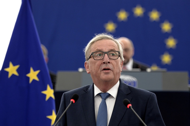  Ông Jean Claude Juncker công bố về kế hoạch phủ sóng WiFi toàn khối. 