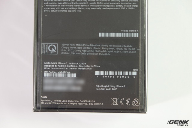  iPhone 7 128GB Jet Black có tên mã MN962VN/A, model A1778. Đây là phiên bản sử dụng modem Intel. iPhone 7 Plus tại Việt Nam với mã A1784 cũng tương tự như vậy. 