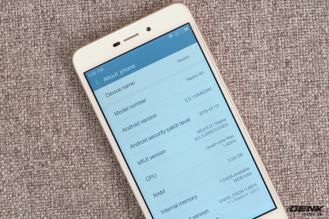  Redmi 4A chạy MIUI 8 trên nền Android 6.0.1 Marshmallow 