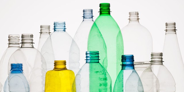  Chai nhựa là một nguồn tiếp xúc với hóa chất gây rối loạn nội tiết (EDC) 