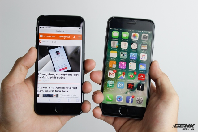 iPhone 7 (trái) và iPhone 6s (phải)